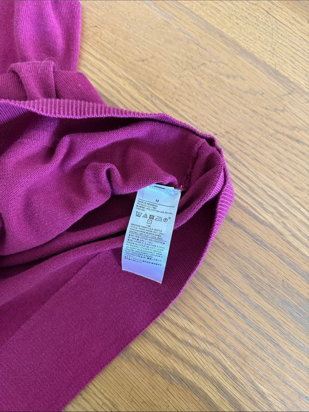 Banana Republic Raspberry Forever Crewneck Sweater - Picture 4 of 4